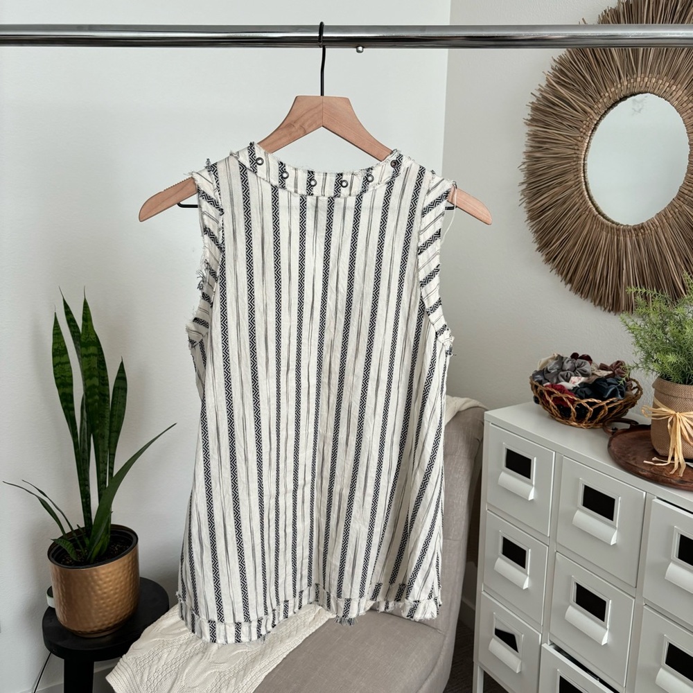 Knox Rose Cream Black Boho Striped Raw Hem Sleeveless Blouse Tank Top Small - Picture 7 of 9